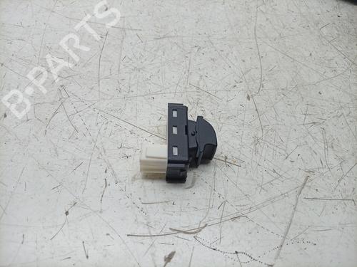 Used Right rear window switch Right rear window switch 32035342 32035342