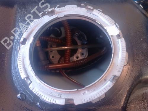 Used Fuel pump Fuel pump BENTLEY CONTINENTAL FLYING SPUR (3W_) 6.0 (560 hp) 35946184 35946184