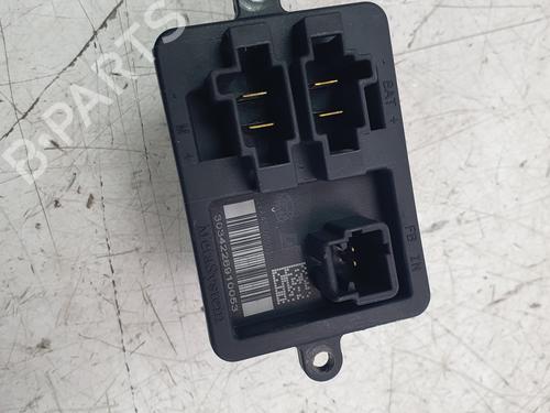 Used Heater resistor Heater resistor FIAT DOBLO Box Body/MPV (510_, 511_) BlueHDi 100 (102 hp) 34509194 34509194