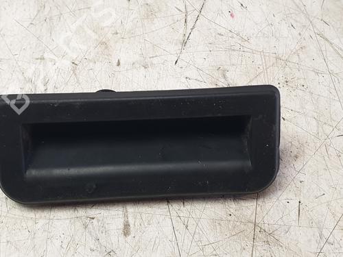 tailgate-handle-seat-ateca-kh7-khp-2016-32868068 main image