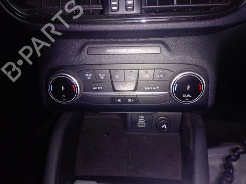 Used Climate control FORD KUGA III (DFK) 2.5 FHEV (152 hp) 32134873