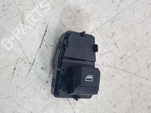 Used Right rear window switch Right rear window switch MG MG ZS SUV (AZS1) 1.5 VTi (106 hp) 31169251 31169251