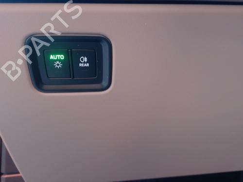 Mando luces Mando luces PORSCHE MACAN (XAB) 4 Electric 4 (XABBB1, XABFD1) (408 hp) 36995139 36995139