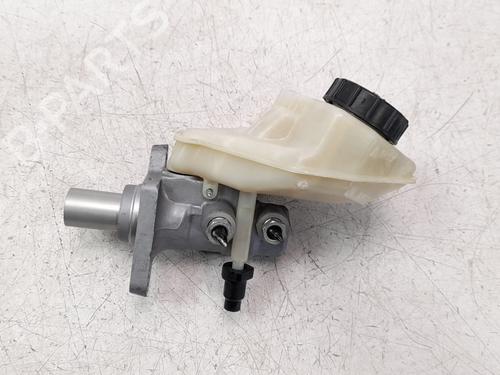 Used Brake master cylinder LAND ROVER RANGE ROVER EVOQUE (L538) [2011-2019]  12450655