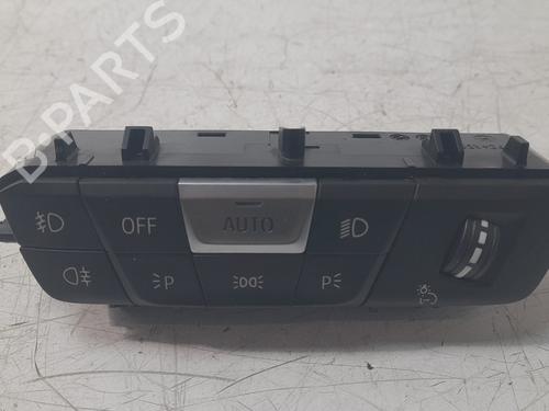 Used Headlight switch BMW 1 (F40) 118 d (150 hp) 30330299