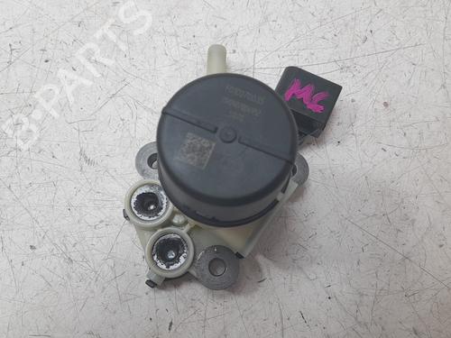 Used Fuel pump Fuel pump SKODA SUPERB III Estate (3V5) [2015-2024] 15132478 15132478