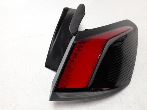Used Right taillight PEUGEOT 3008 II SUV (MC_, MR_, MJ_, M4_) [2016-2025]  19643886