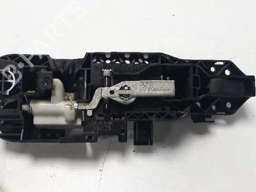 Venstre bak utvendig håndtak RENAULT MEGANE III Hatchback (BZ0/1_, B3_) 1.9 dCi (BZ0N, BZ0J) | BP2515461C130 