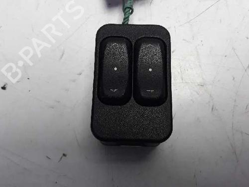 Used Left front window switch OPEL CORSA C (X01) [2000-2009]  2957922