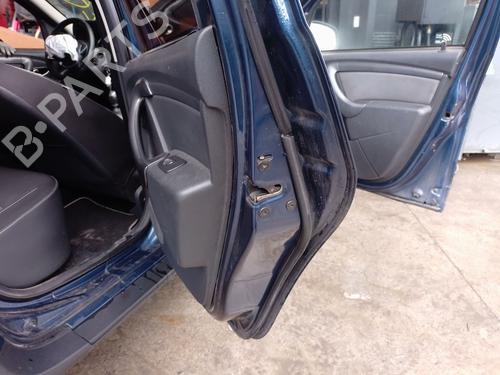 Serratura posteriore destra DACIA DUSTER (HS_) 1.2 TCe 125 (125 hp) 31966524