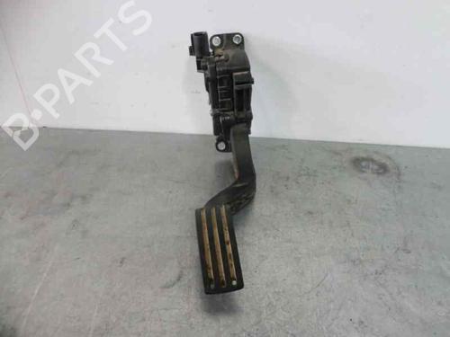 Used Pedal FORD FIESTA V (JH_, JD_) 1.6 TDCi (90 hp) 1606125