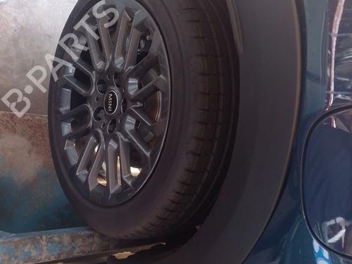 Used Rear right wheel arch trim Rear right wheel arch trim 37243406 37243406
