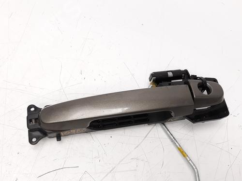 Used Front left exterior door handle TOYOTA RAV 4 III (_A3_) [2005-2014]  11358169