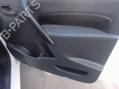 Rudehejsemekanisme Højre foran Rudehejsemekanisme Højre foran RENAULT KANGOO / GRAND KANGOO II (KW0/1_) 1.5 dCi 95 (KW16) (95 hp) 35944358 35944358