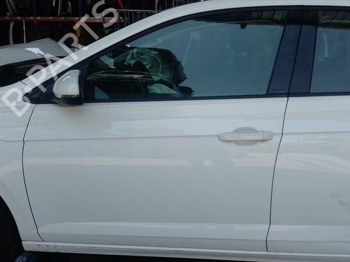Used Left front door Left front door 37200729 37200729