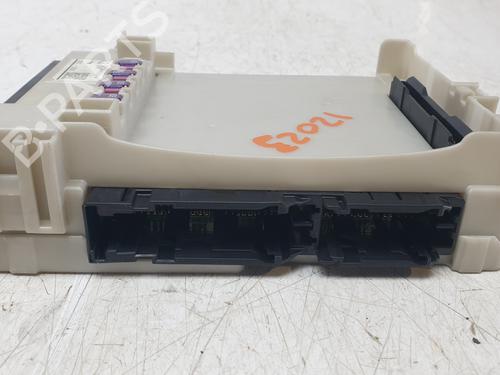 Fuse box TOYOTA YARIS (_P13_) 1.5 Hybrid (NHP130_, NHP130) | BP29438192E1 
