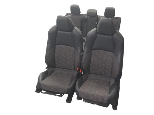 Setesett TOYOTA YARIS CROSS (MXP_) 1.5 Hybrid (MXPJ10) (116 hp) 31931552