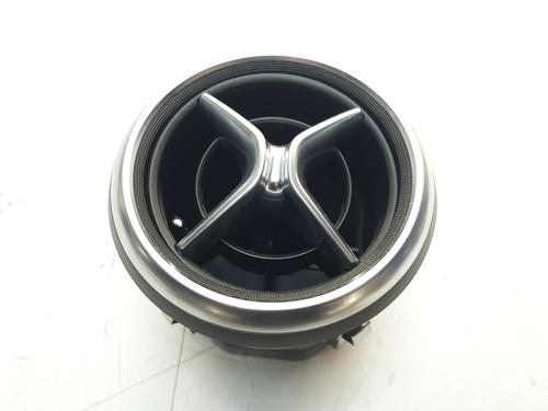Used Air vent MERCEDES-BENZ A-CLASS (W176) [2012-2018]  11665335