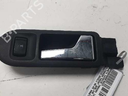 Venstre bak invendig håndtak VW PASSAT B5 (3B2) 1.9 TDI (110 hp) 4940602