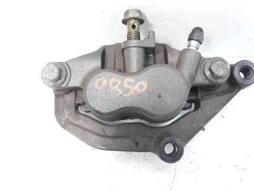 Used Right front brake caliper YAMAHA MOTORCYCLES FZ FZ 6 Fazer (RJ14) (78 hp) 25234451