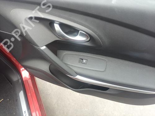 Right front window switch RENAULT KADJAR (HA_, HL_) 1.5 BLUE dCi 115 (HLA6) | BP30158570I26