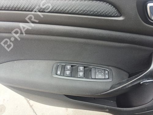 BP30442435I27 main image