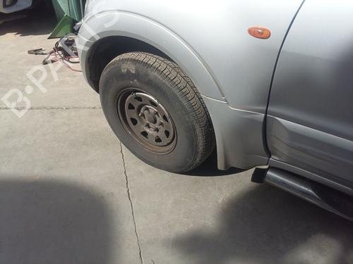 Used Left front driveshaft MITSUBISHI PAJERO III (V7_W, V6_W) 3.2 Di-D (V68W, V78W) (165 hp) 29745503