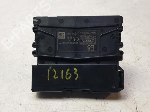 Module électronique Module électronique TOYOTA COROLLA Estate (_E21_) 2.0 Hybrid (MZEH12) (180 hp) 34004715 34004715