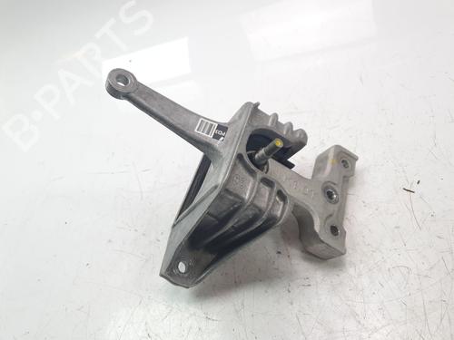 Used Engine mount KIA CEED Sportswagon (CD) 1.0 T-GDI (101 hp) 27360775