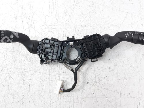 Used Switch TOYOTA COROLLA Hatchback (_E21_, _EA1_, _EH1_) [2018-2025]  17025719