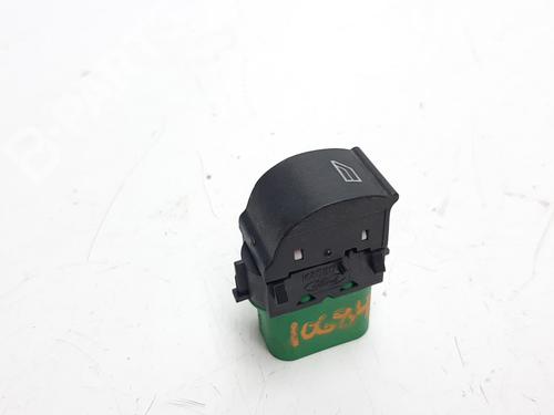 Used Right front window switch Right front window switch FORD FOCUS III 1.6 TDCi (115 hp) 8664750 8664750