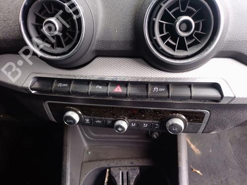 Bouton de warning AUDI Q2 (GAB, GAG) 30 TDI (116 hp) 31996929