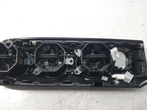 Air vent MERCEDES-BENZ CLA (C118) CLA 200 4-matic (118.388) | BP27999652I21 