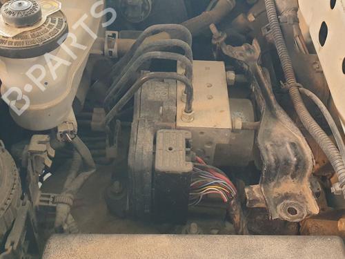 Used ABS pump TOYOTA HILUX VIII Pickup (_N1_) [2015-2025]  20650103