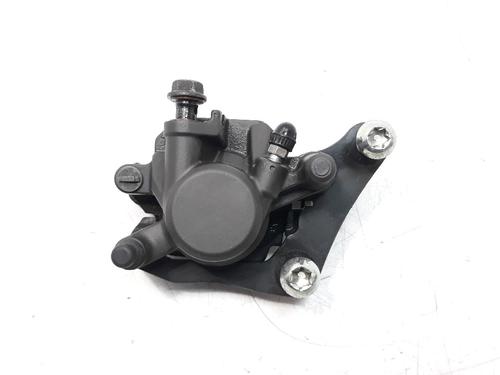 Used Right front brake caliper YAMAHA MOTORCYCLES NMAX NMAX 125 (SEC7, SE97, SEG5) (12 hp) 25232585