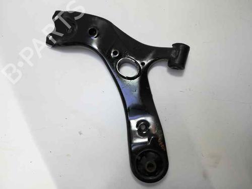 Used Right front suspension arm TOYOTA VERSO (_R2_) 1.6 (ZGR20_, ZGR20R) (132 hp) 4412601