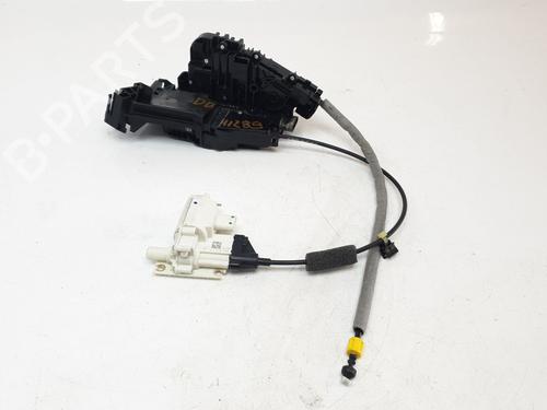 Used Front right lock MERCEDES-BENZ S-CLASS (W222, V222, X222) S 500 (222.082, 222.182) (455 hp) 13569091