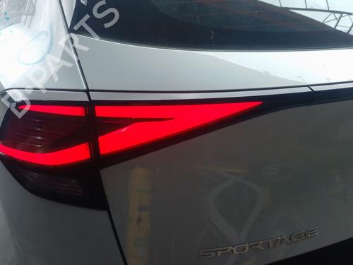 Used Left tailgate light Left tailgate light KIA SPORTAGE V (NQ5) 1.6 T-GDI AWD (180 hp) 39945614 39945614