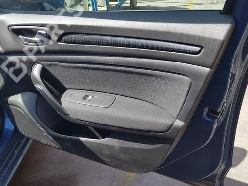 BP10176350C23 main image