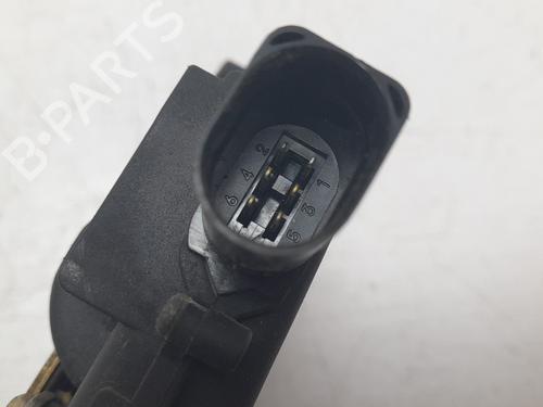 Rear left lock VW GOLF IV (1J1) 1.6 16V | BP28808728C100 