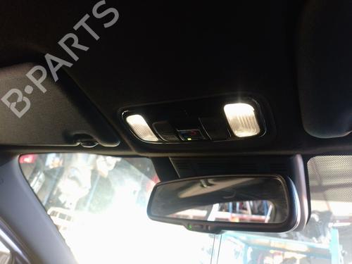 Luz interior Luz interior TOYOTA YARIS (_P21_, _PA1_, _PH1_) 1.5 (MXPA11) (125 hp) 37152590 37152590