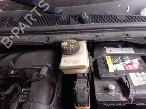Used Brake master cylinder Brake master cylinder 37467488 37467488