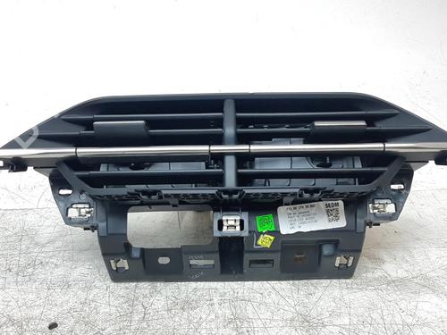 Used Air vent PEUGEOT 208 II (UB_, UP_, UW_, UJ_) 1.2 PureTech 100 (101 hp) 23139806