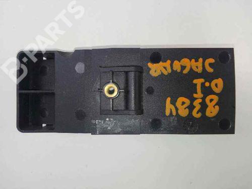 Used Front left interior door handle Front left interior door handle JAGUAR XK 8 Coupe (X100) 4.0 (284 hp) 3209803 3209803