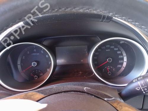 Used Instrument cluster KIA XCEED (CD) 1.0 T-GDI (120 hp) 30899060
