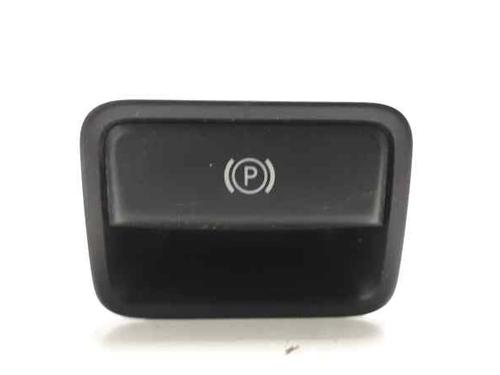 Used Hand brake MERCEDES-BENZ CLA Coupe (C117) CLA 220 CDI / d (117.303) (177 hp) 9187893