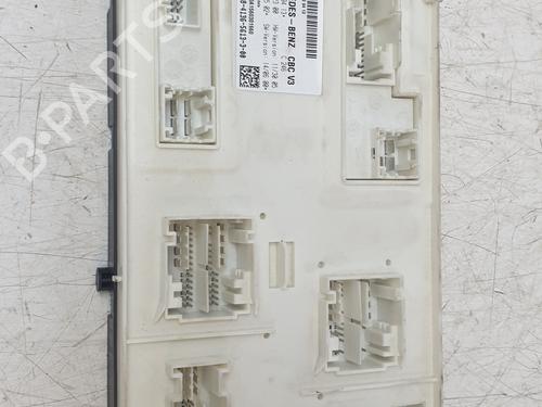 Used Fuse box MERCEDES-BENZ GLA-CLASS (X156) GLA 200 CDI / d (156.908) (136 hp) 29431375