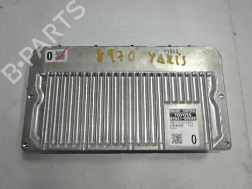 Engine control unit (ECU) TOYOTA YARIS (_P13_) 1.5 Hybrid (NHP130_, NHP130) | BP324716M57 
