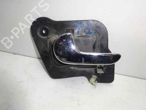 Venstre bagtil invendig håndtag OPEL MERIVA A MPV (X03) 1.7 CDTI (E75) (100 hp) 3209394