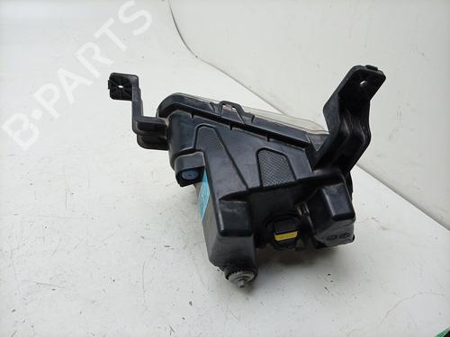 Right front fog light MG MG ZS SUV (AZS1) 1.5 VTi | BP38093474C31 - Image 2